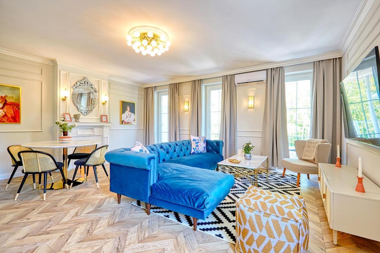 The Doors Luxury Apartment Mosonmagyaróvár Εξωτερικό φωτογραφία