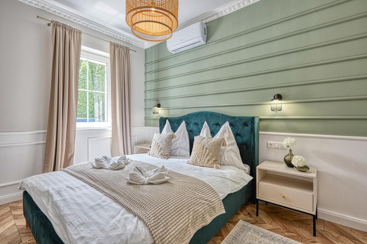 The Doors Luxury Apartment Mosonmagyaróvár Εξωτερικό φωτογραφία